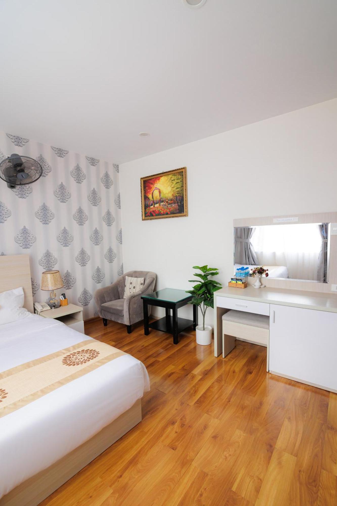 Ttr Vincent Hotel Da Lat Oda fotoğraf